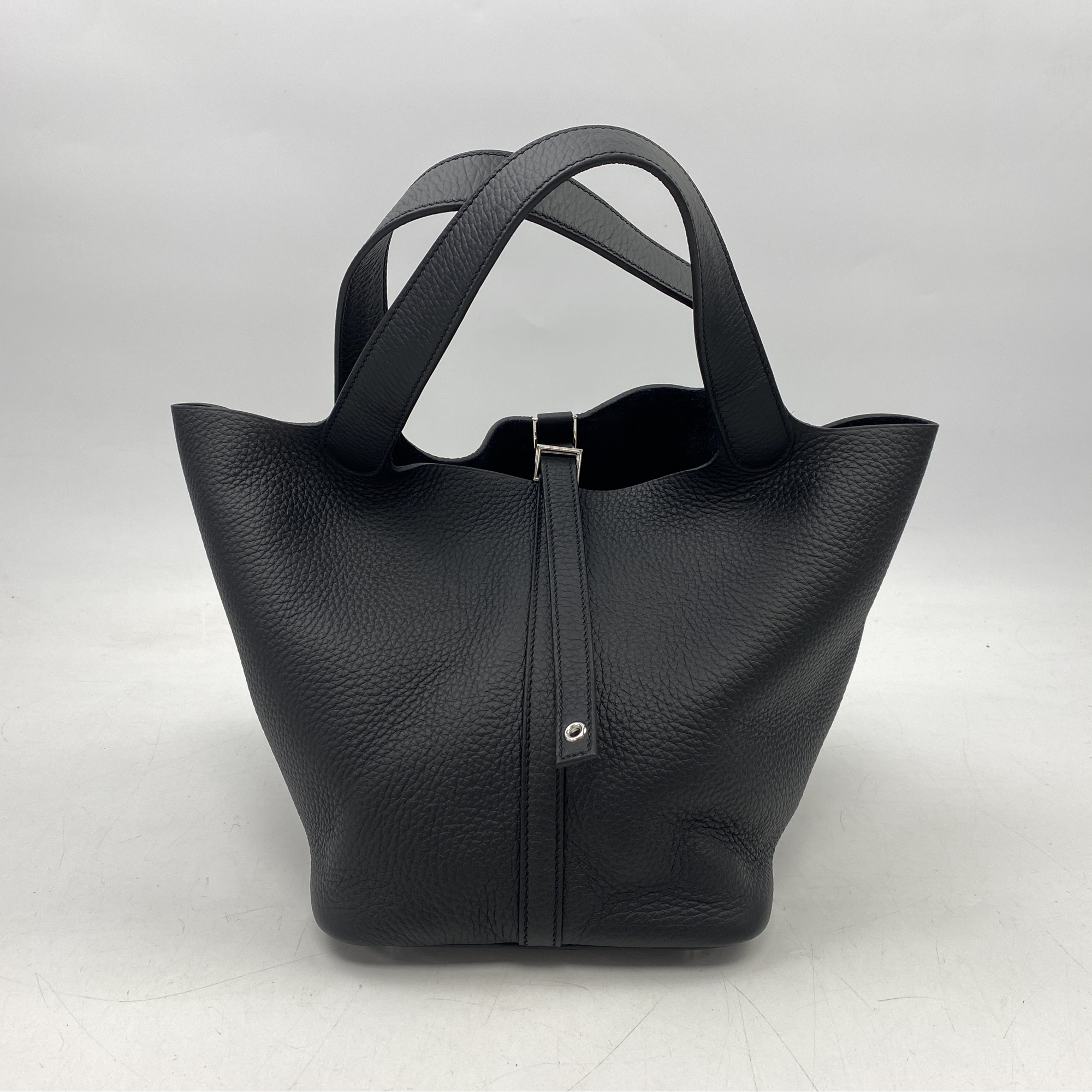 エルメス ピコタンロック MM 黒 トリヨンクレマンス SV金具 K刻印 SAランク