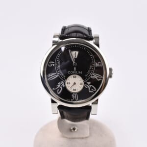 コルム クラシカルジャンピングアワー 黒文字盤 SS×革/AT 15420120 買取実績【買取日：2026年2月7日】