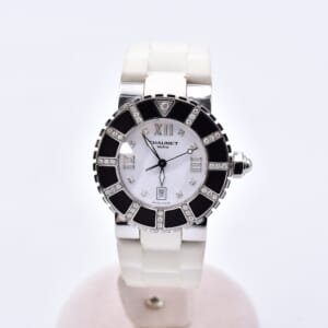 ショーメ クラスワンMM ダイヤベゼル 白文字盤 SS×ラバー/QZ W0621M-24C 買取実績【買取日：2026年2月7日】