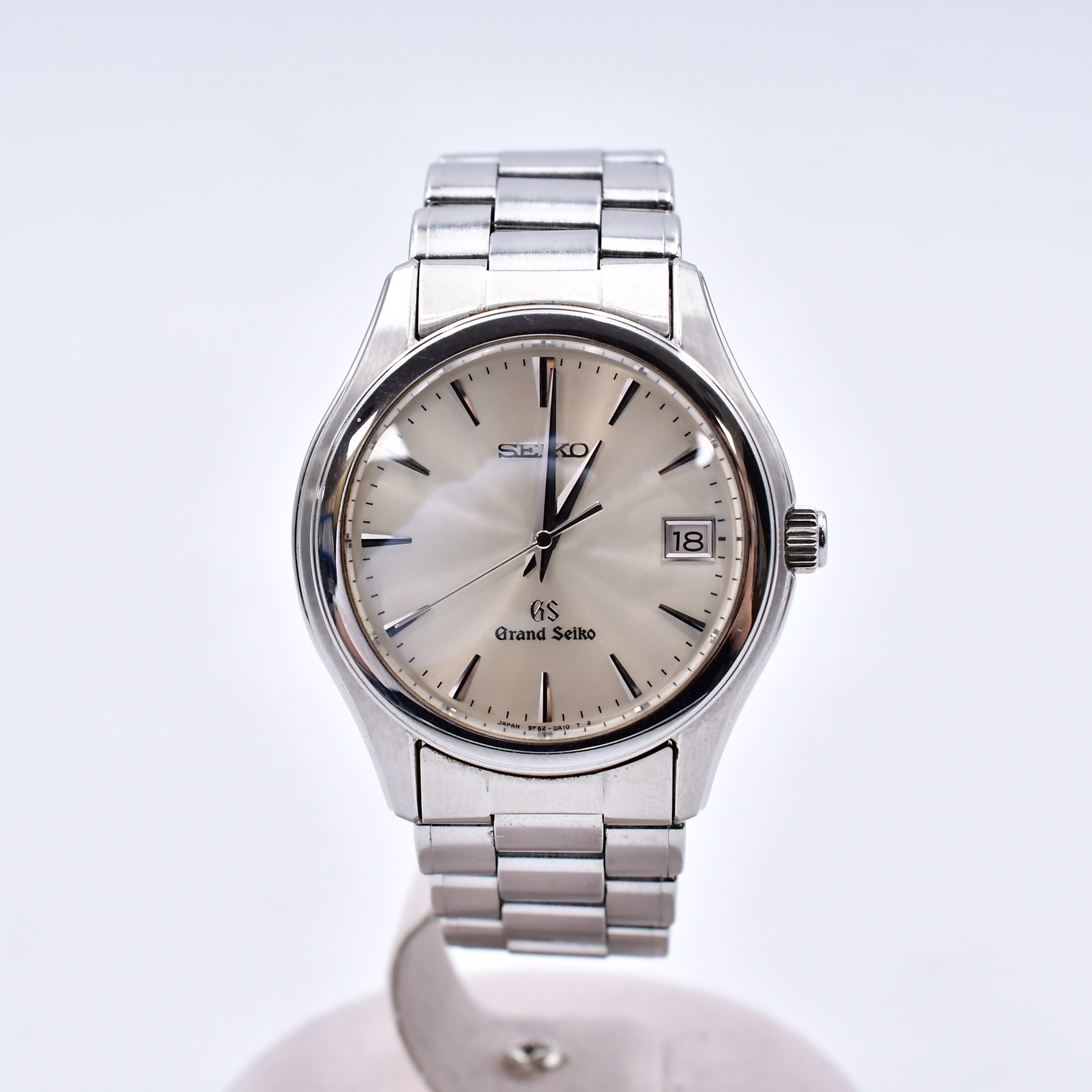 グランドセイコー メンズ腕時計 シルバー文字盤 SS/QZ ABランク