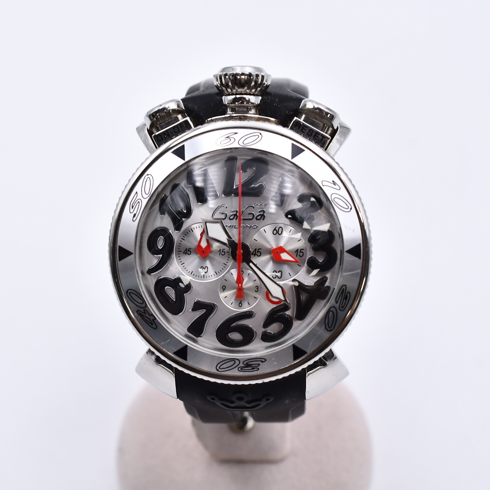 ガガミラノ マヌアーレ クロノ シルバー文字盤 SS×ラバー/QZ Bランク