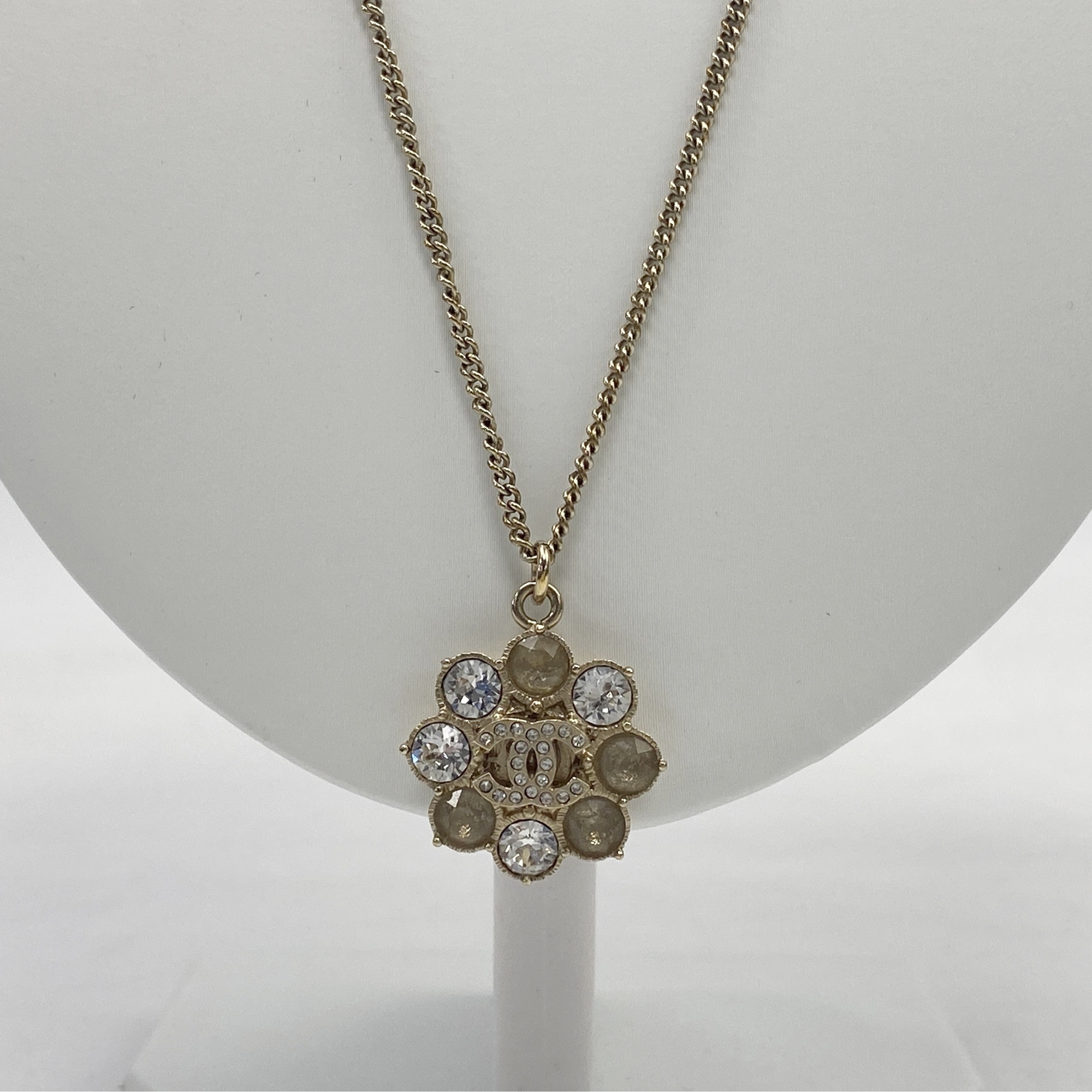 シャネル ココマーク フラワーモチーフ ネックレス ラインストーン GP