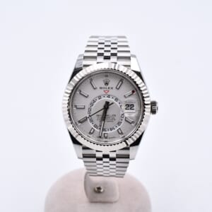 ロレックス スカイドゥエラー 白文字盤 ジュビリーブレス SS×WG/AT 336934 買取実績【買取日：2026年2月24日】