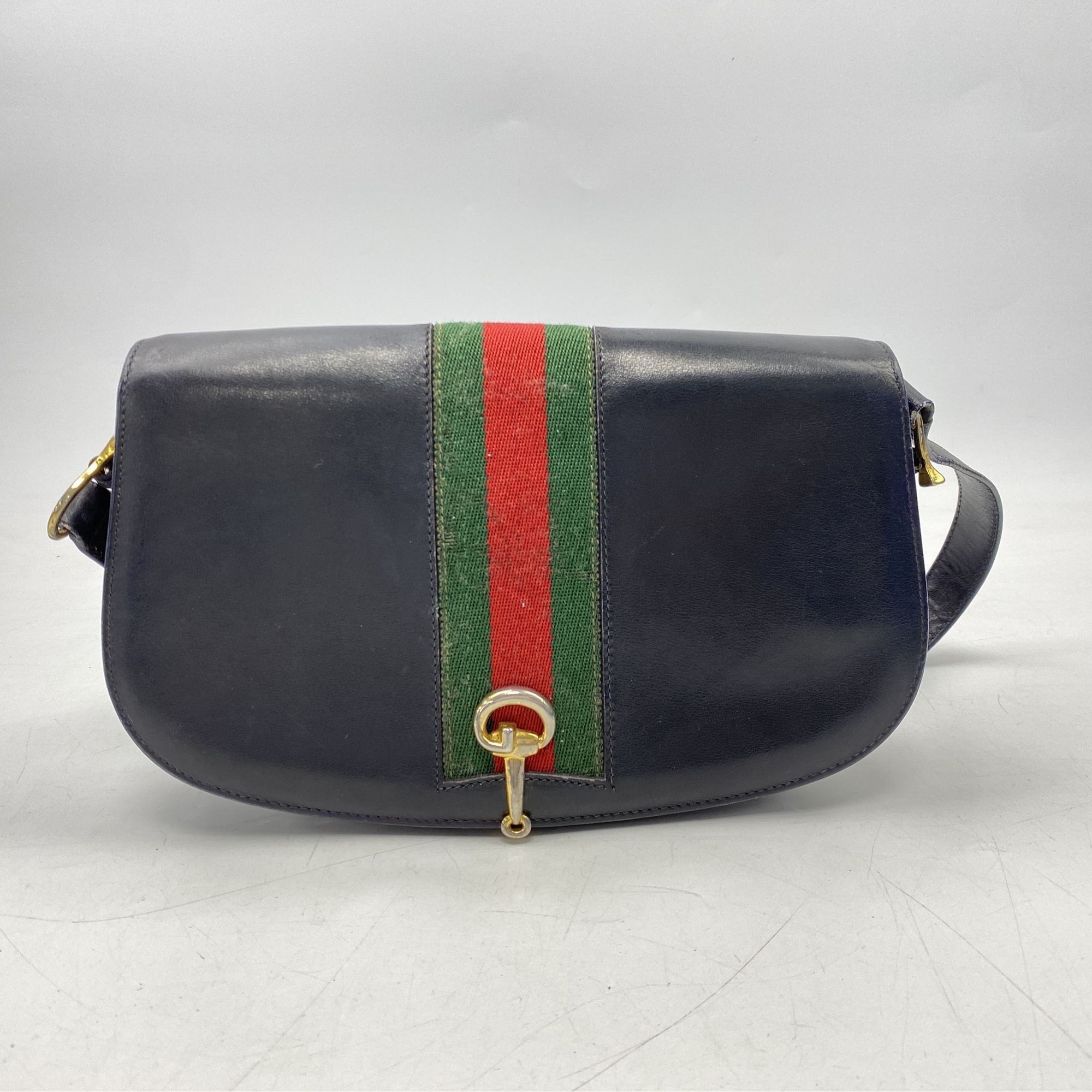 グッチ シェリーライン ホースビット ショルダーバッグ Bランク