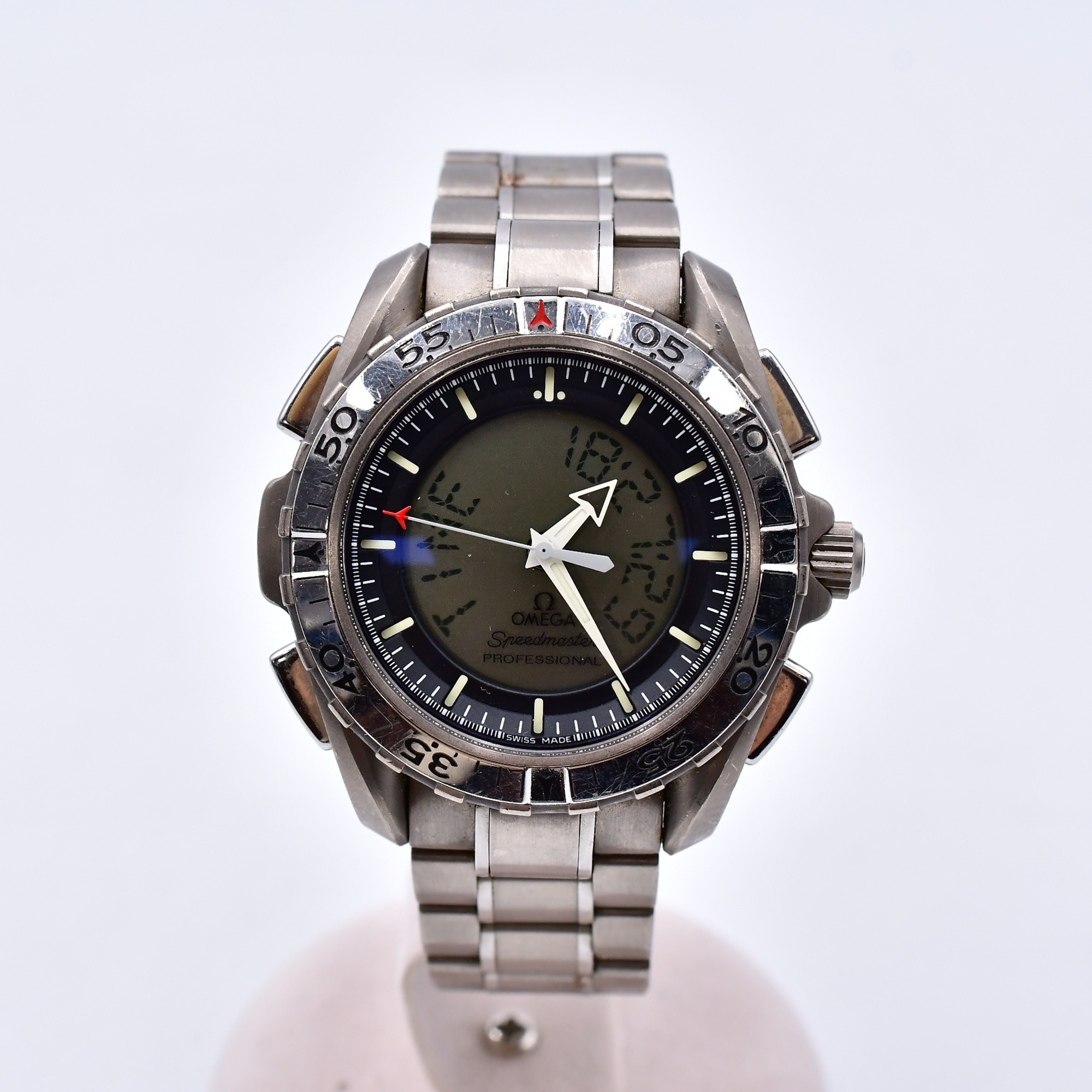 オメガ スピードマスター プロフェッショナル X-33 デジタル文字盤 Ti/QZ Cランク