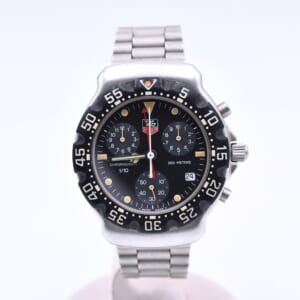 タグホイヤー　フォーミュラー1　インディ500　 TAG Heuer 　価格、取引場所は応相談。取引場所応相談（那覇～北谷及び名護周辺　５８号線沿い相談に応じます） タグ・ホイヤー フォーミュラ1 クロノグラフ インディ500 | レ