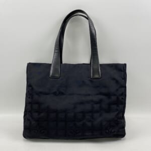 シャネル ニュートラベルライン トートバッグ 黒 ナイロン 買取実績【買取日：2026年3月5日】