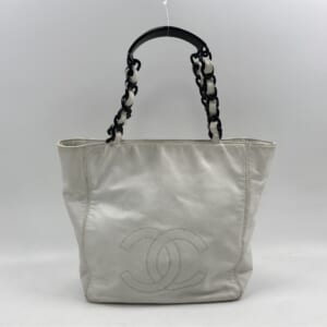 シャネル デカココ プラスチック チェーンハンドバッグ 白×黒 買取実績【買取日：2026年3月4日】