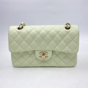 シャネル マトラッセ23 Wフラップ Wチェーン ショルダーバック 白 キャビア SV金具 買取実績【買取日：2026年3月1日】