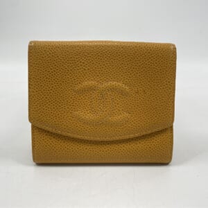 シャネル ココマーク 二つ折り財布 黄色 キャビアスキン シール有 買取実績【買取日：2026年3月1日】