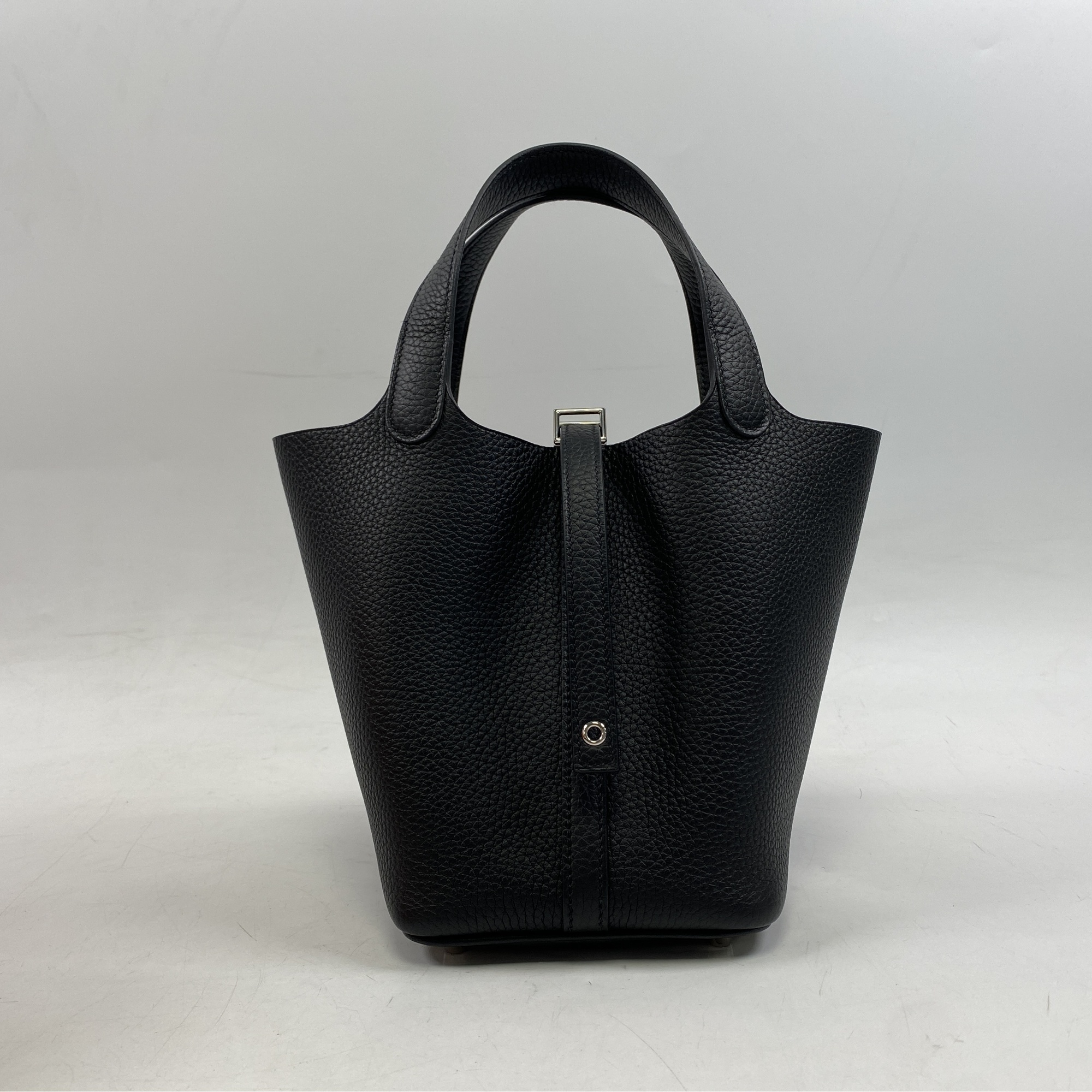 エルメス ピコタンロック18 PM ブラック トリヨンクレマンス SV金具 W 