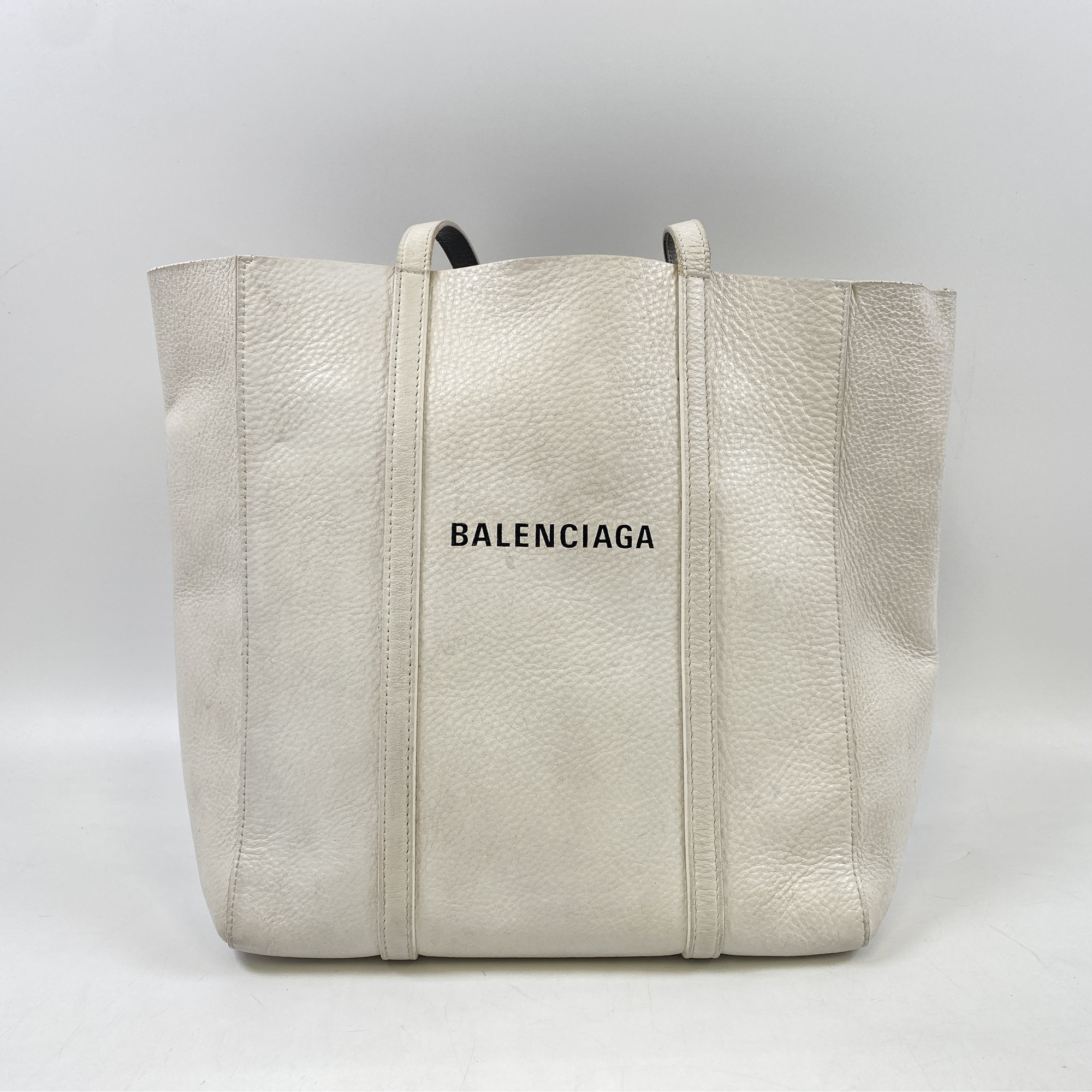 【美品】バレンシアガ　ハンドバッグ　エブリデイ　2way　キャンバス　レザー　白 バレンシアガ 2WAYバッグ エブリデイ レザー 白 551815 買取実績【買取