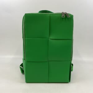 ボッテガヴェネタ イントレチャート バックパック グリーン レザー