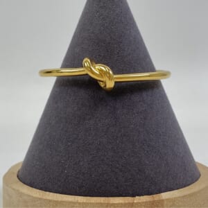 セリーヌ ノット ブレスレット