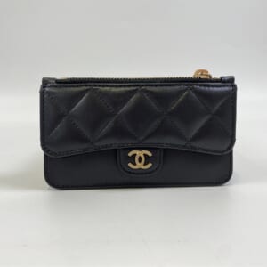 シャネル マトラッセ フラグメントケース 黒 ラムスキン GD金具 シール AP2570