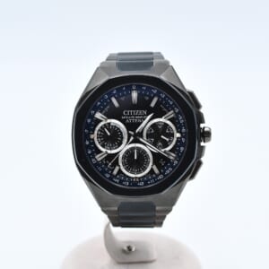 シチズン 【小売】アテッサ エコドライブ 黒×青文字盤 Ti/AT CC4106-74E