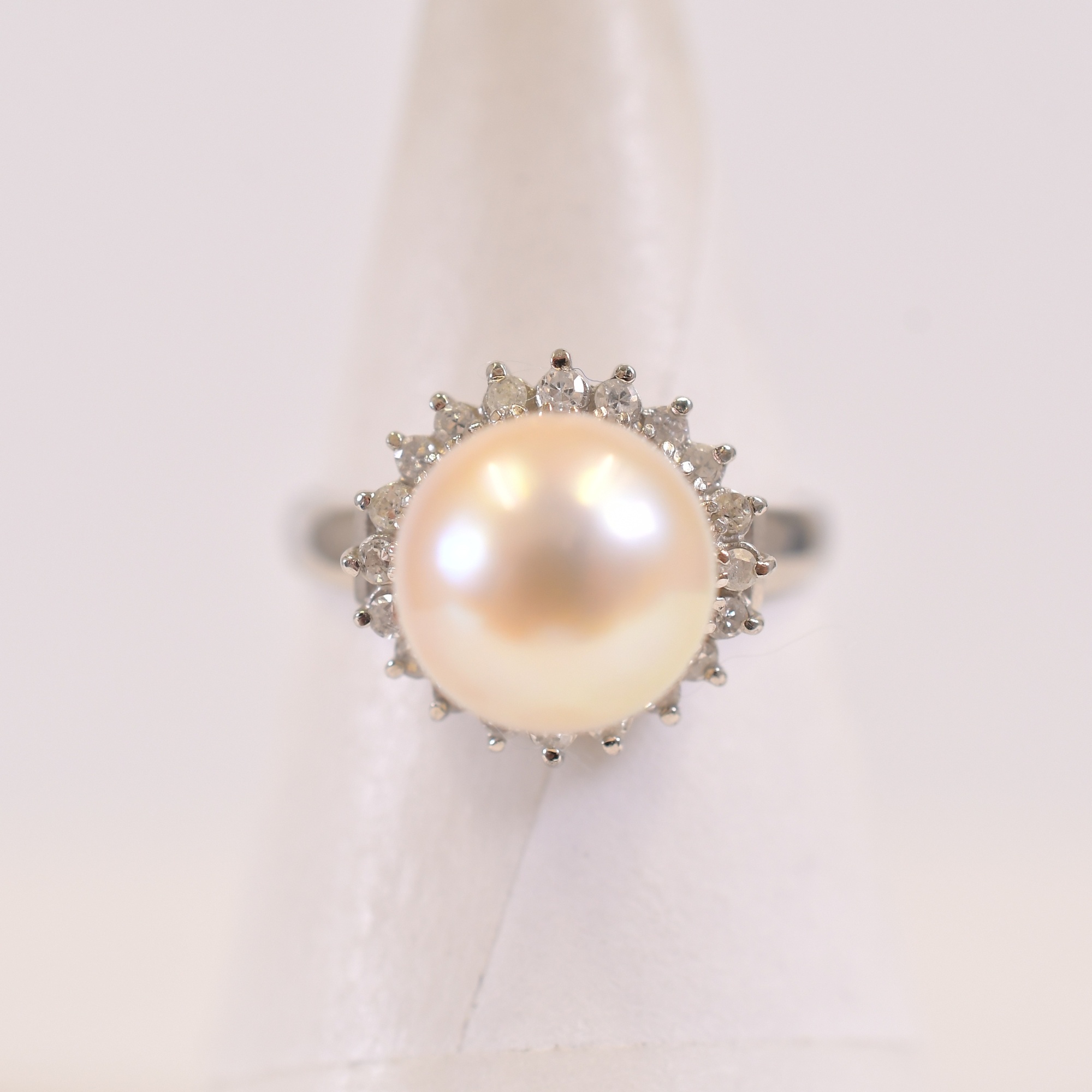 パール エレダイヤリング Pt900 8.8mm D0.17 Bランク