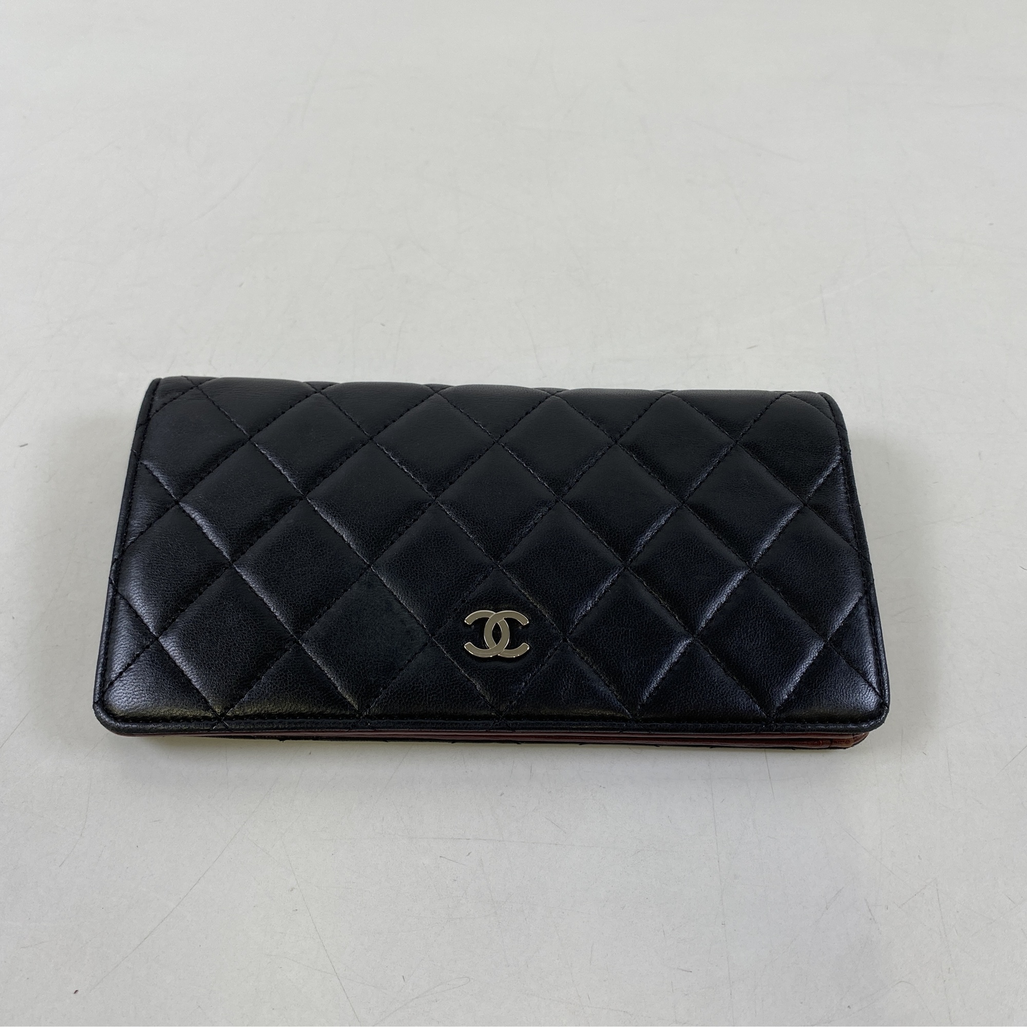 シャネル マトラッセ 長財布 ブラック ラムスキン SV金具 Bランク