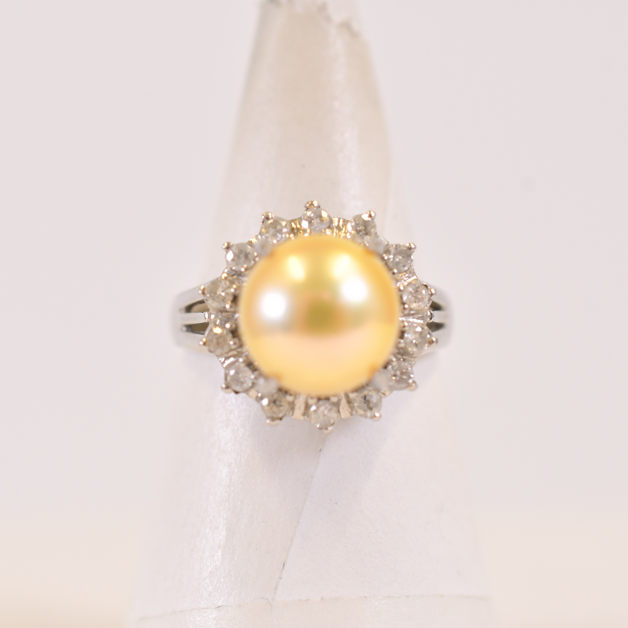 パールダイヤ Pt900 0.30ct 9.2ｍｍ Bランク