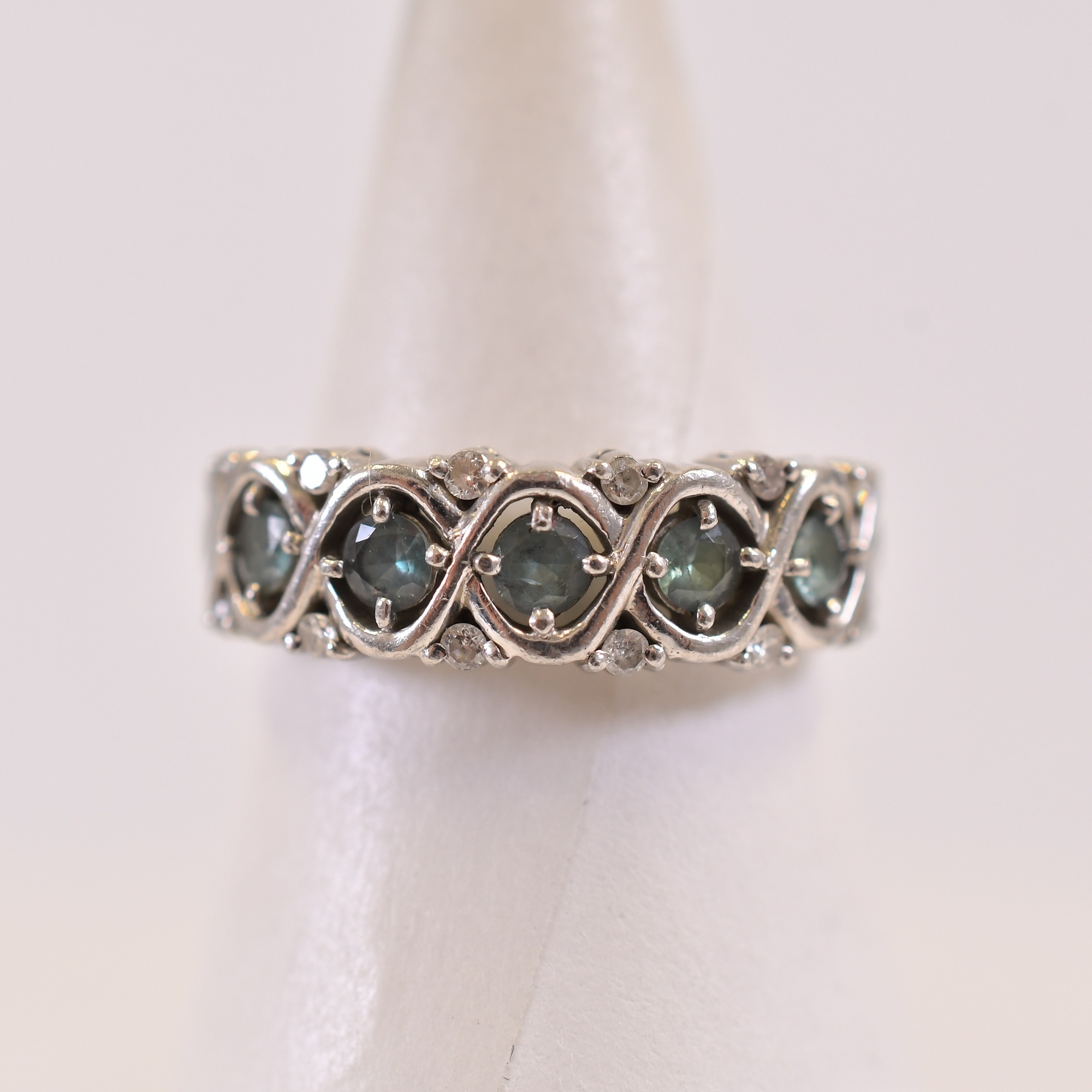 アレキサンドライトダイヤリング 0.37ct 0.12ct Pt900 Bランク