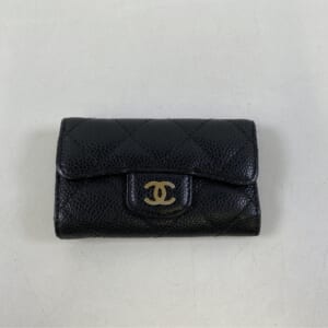 シャネル 黒 キャビアスキン GD金具