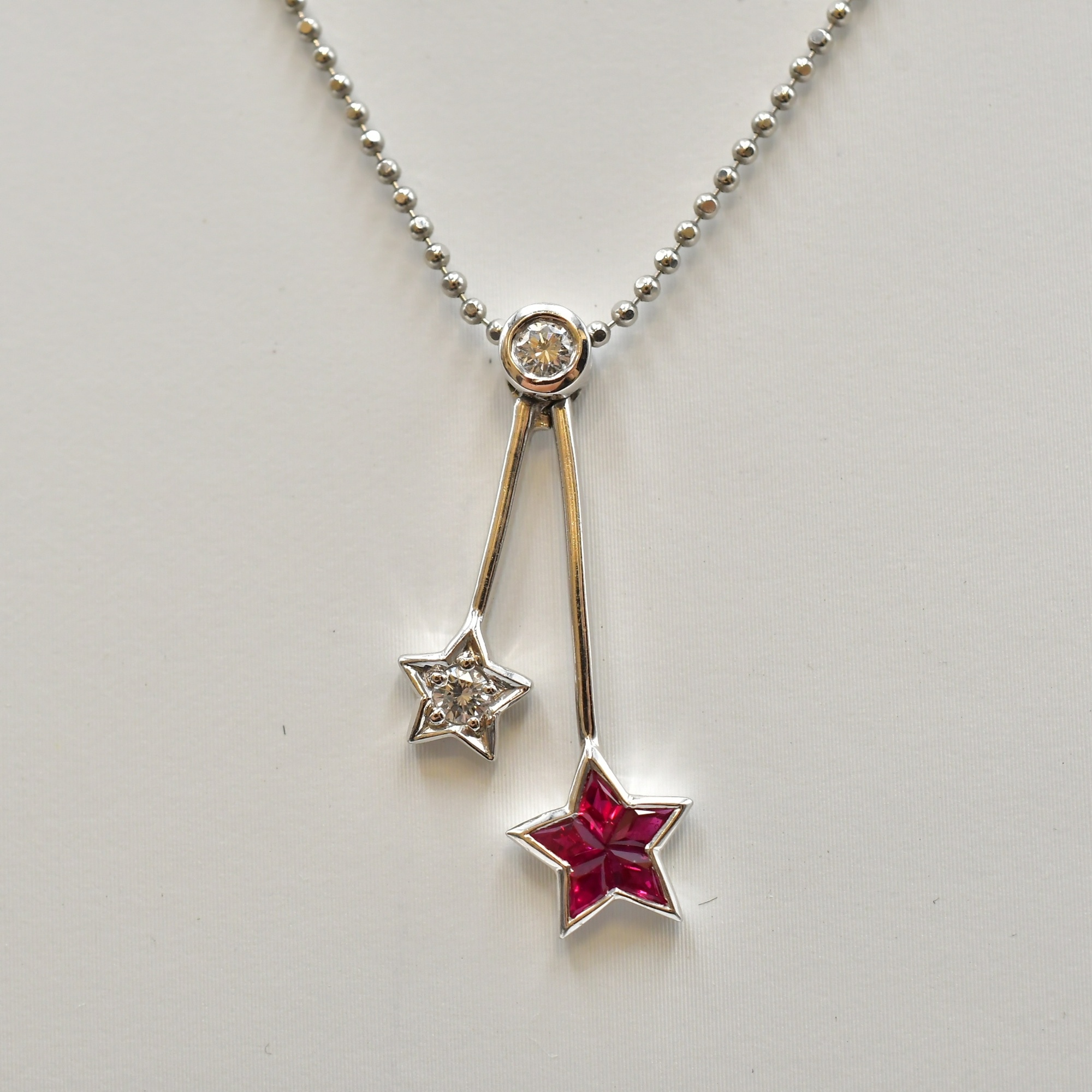 メレダイヤ×ルビーネックレス Pt900 0.46ct 0.13ct Bランク