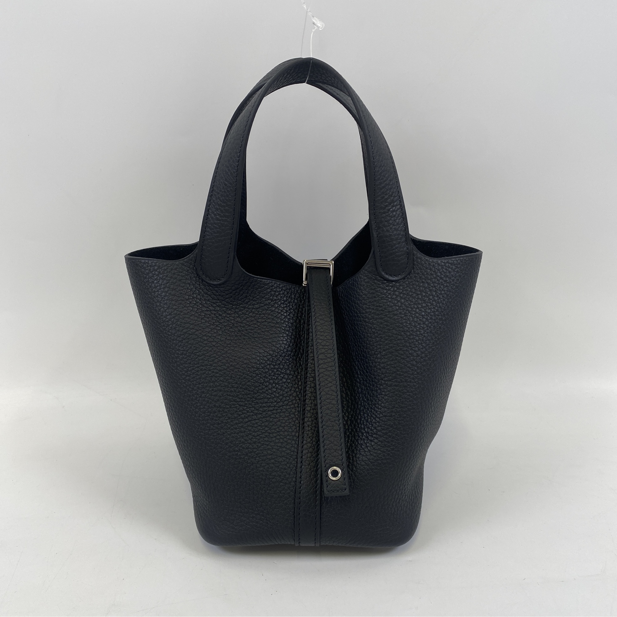エルメス ピコタンロックPM 黒 ノワール トリヨン シルバー金具 Ｋ刻印 Sランク