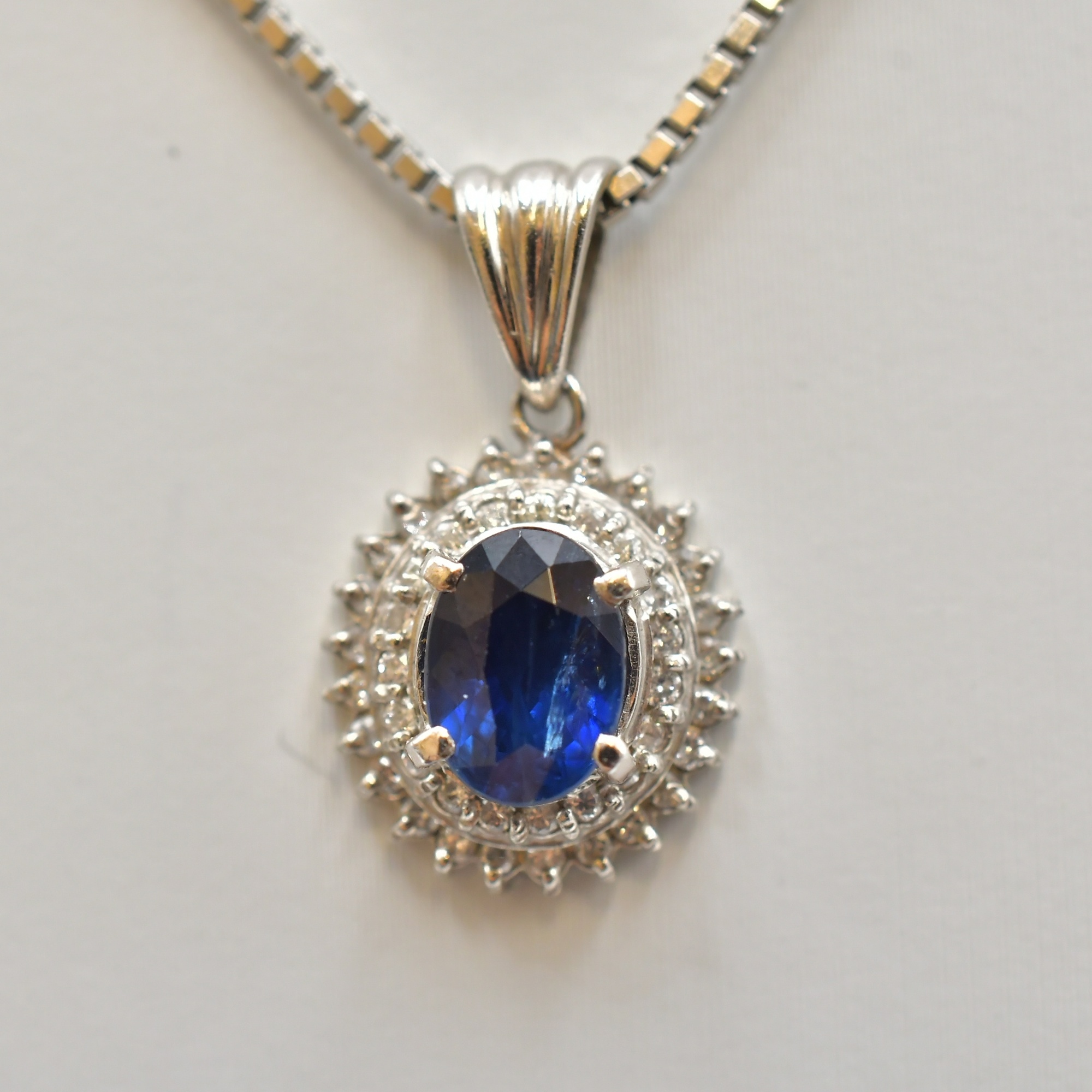 サファイア メレダイヤネックレス Pt850/Pt900 0.22ct 1.10ct Bランク