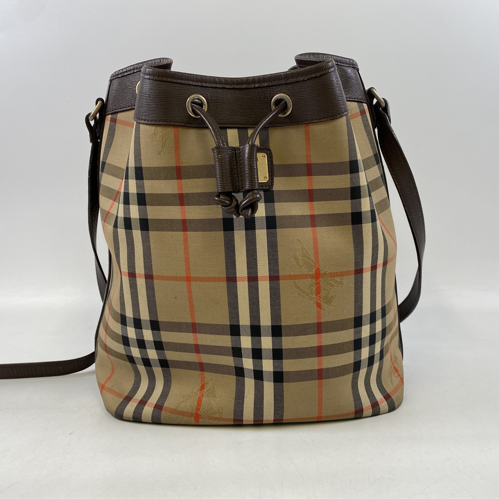 バーバリー ワンショルダー ボディバッグ ノヴァチェック柄 BURBERRY（バーバリー）》ノバチェック ワンショルダーバッグの買取