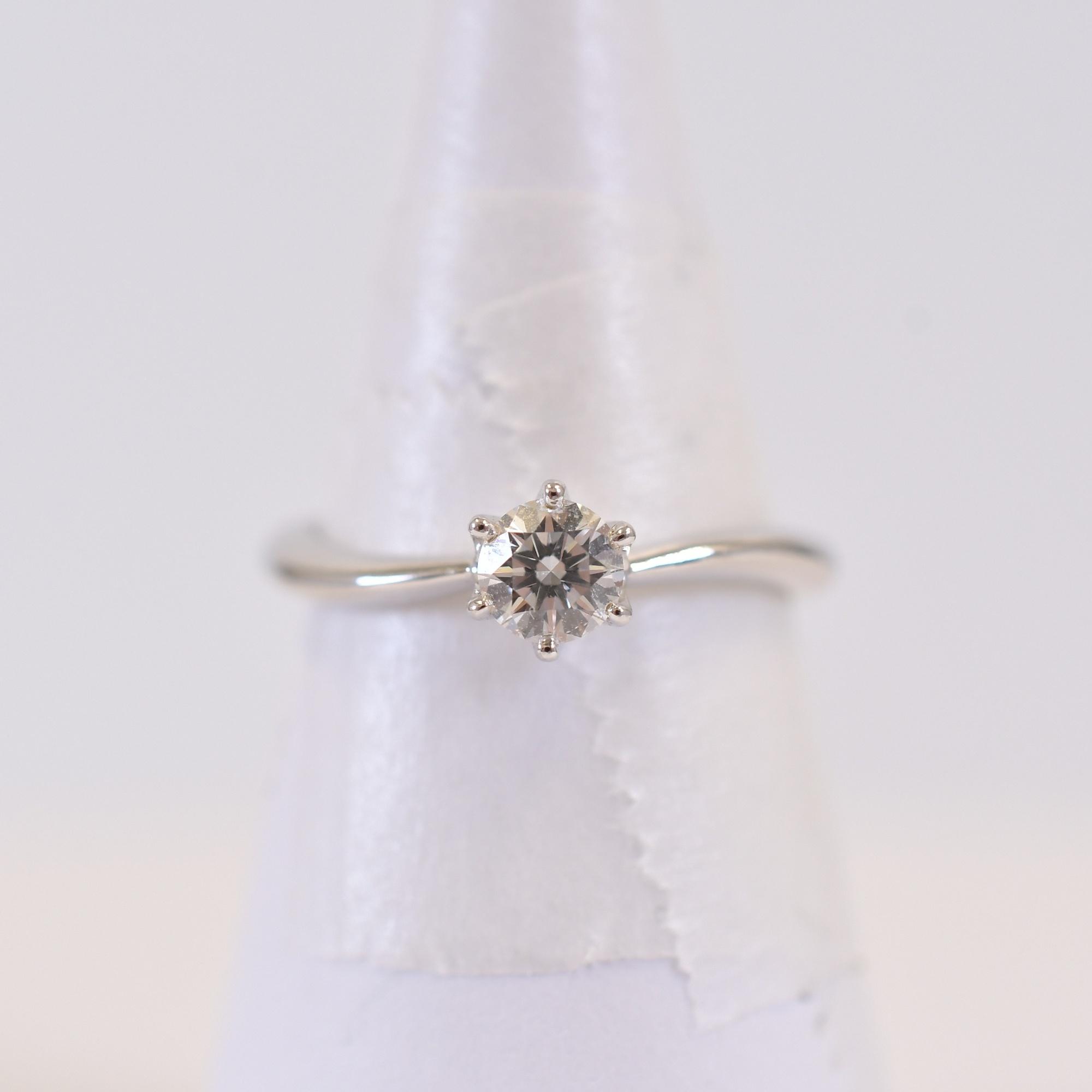 タサキ ダイヤリング Pt1000 0.31ct Bランク