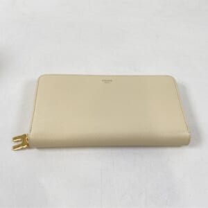 セリーヌ 凱旋門チャーム 長財布 ベージュ レザー