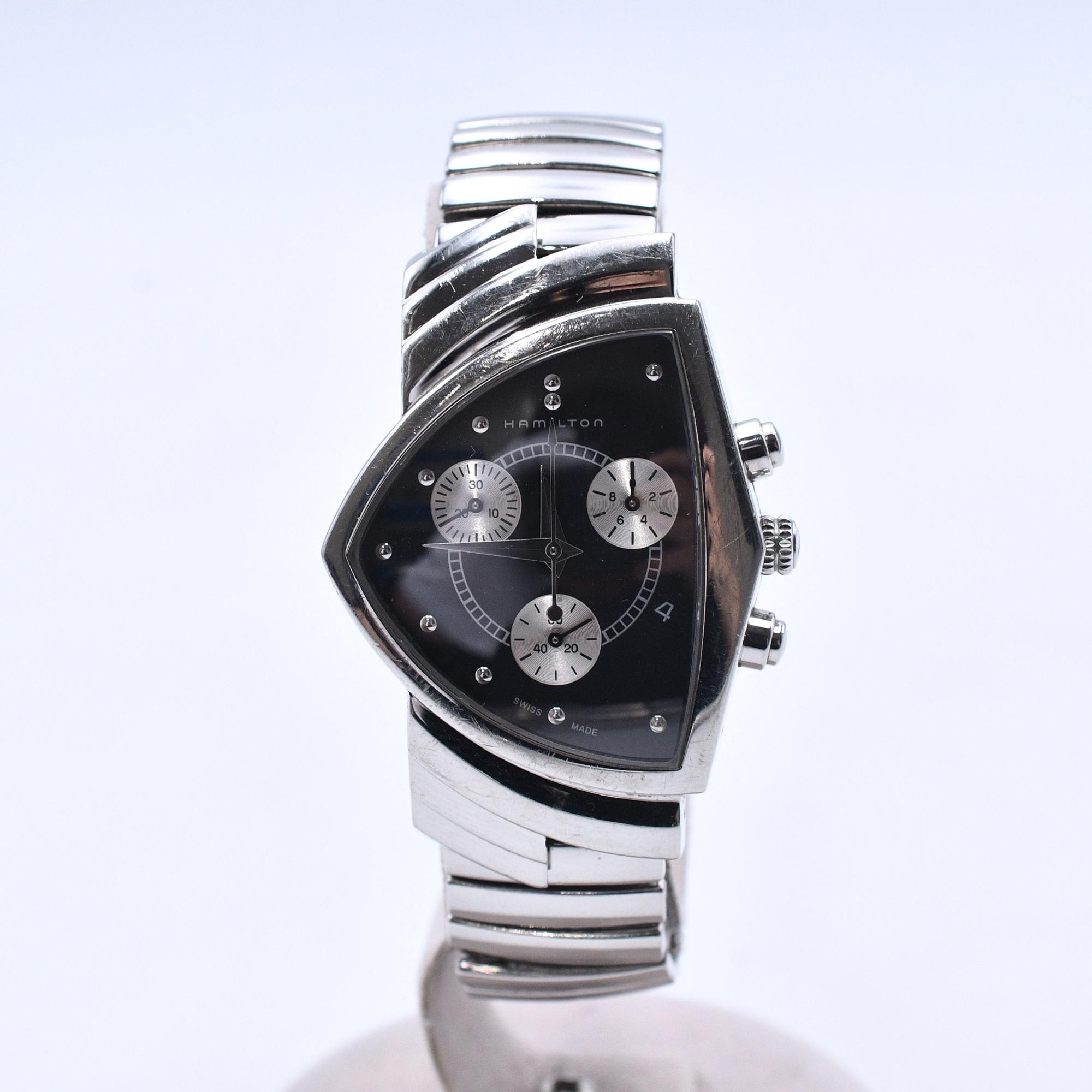 【美品】HAMILTON ハミルトン ベンチュラ クロノグラフ H244121 ハミルトン ベンチュラ クロノグラフ 黒文字盤 SS/QZ H244121 買取実績