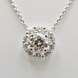 グラフ ラウンドアイコン ダイヤネックレス K18WG D0.7ct
