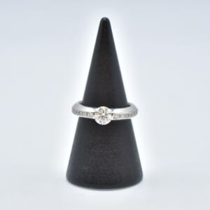ポンテヴェキオ ダイヤリング Pt900 0.570ct 0.12ct