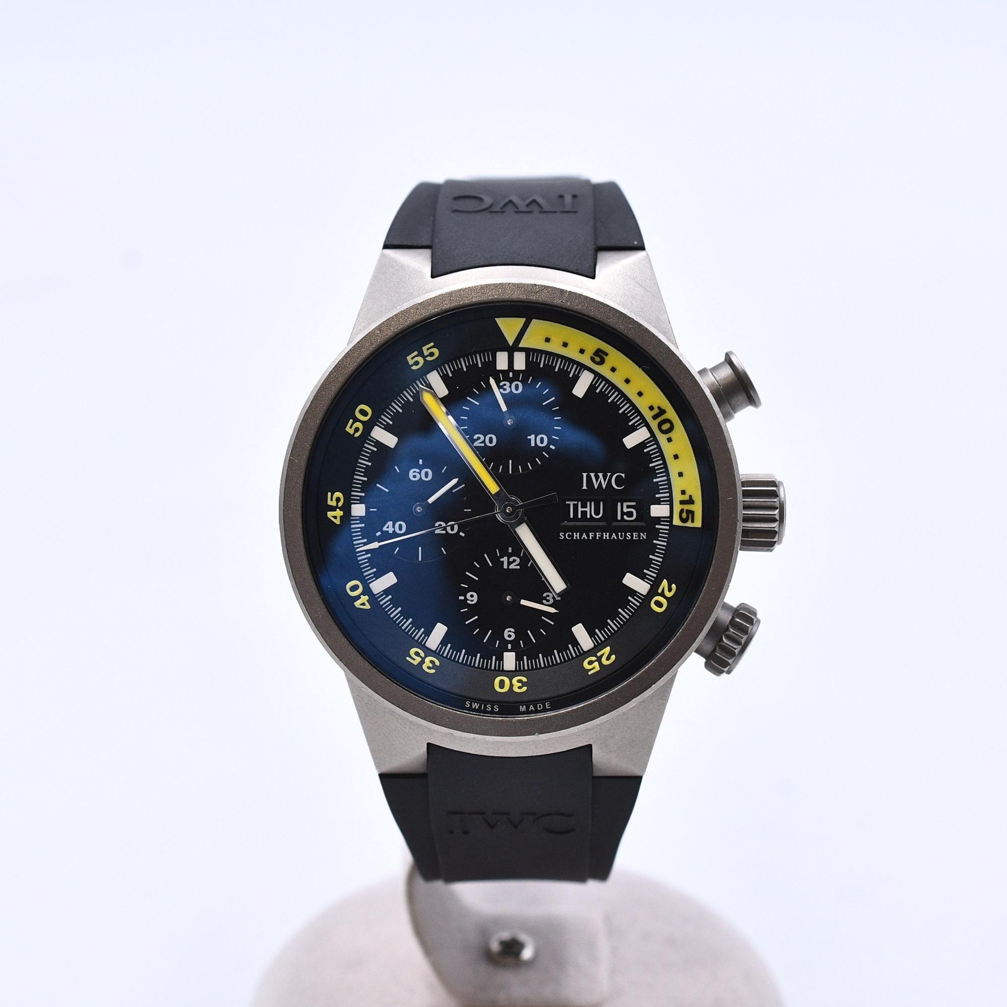 IWC アクアタイマー クロノグラフ 黒文字盤 Ti×ラバー/AT Bランク