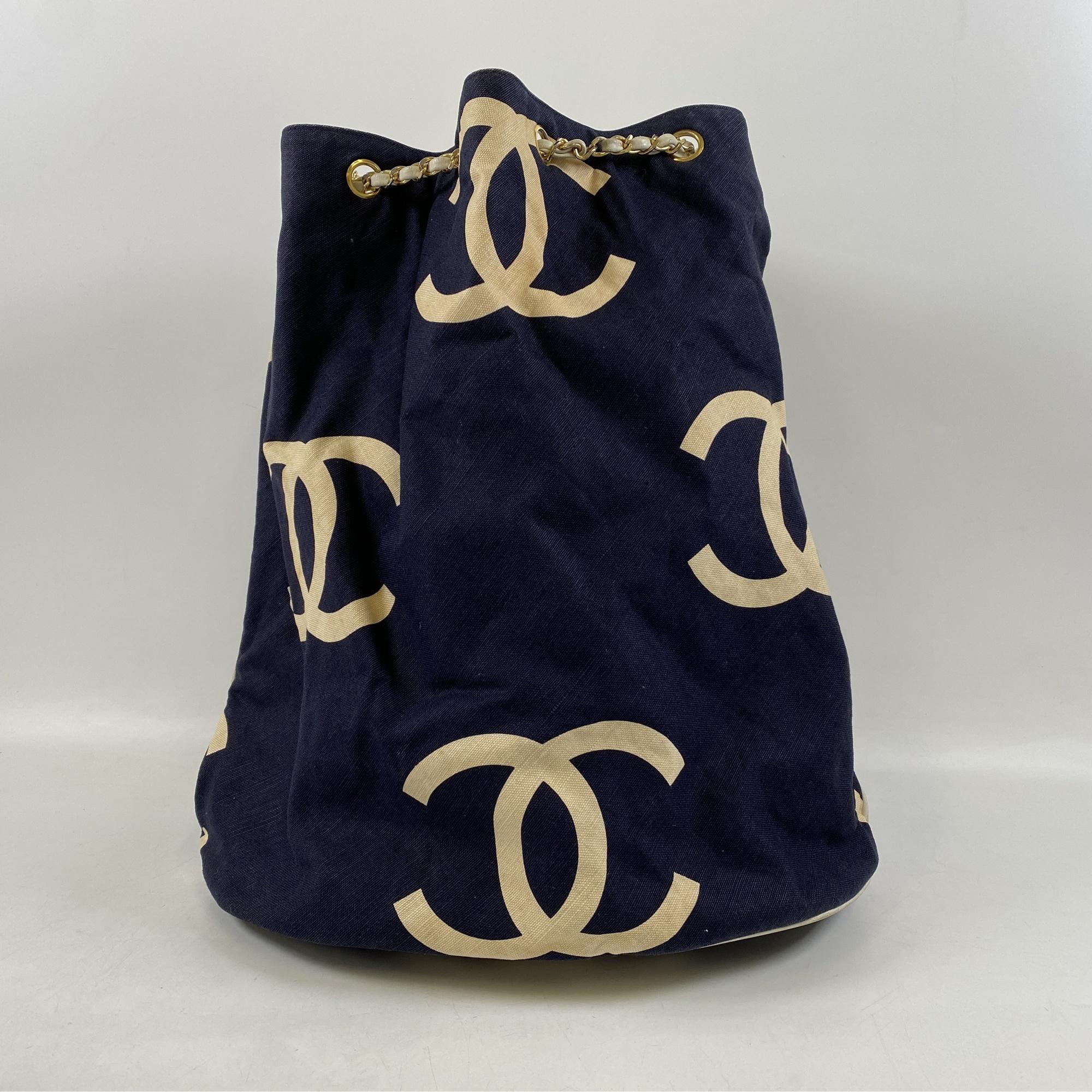 CHANEL ココマーク チェーン トートバッグ ネイビー CHANEL シャネル チェーントートバッグ キャンバス ネイビー ココマーク