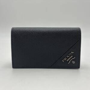 プラダ サフィアーノ マネークリップ 黒 レザー 2MN077 買取実績【買取
