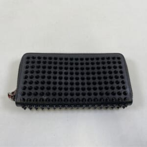 クリスチャンルブタン スタッズラウンドファスナー レザー 黒