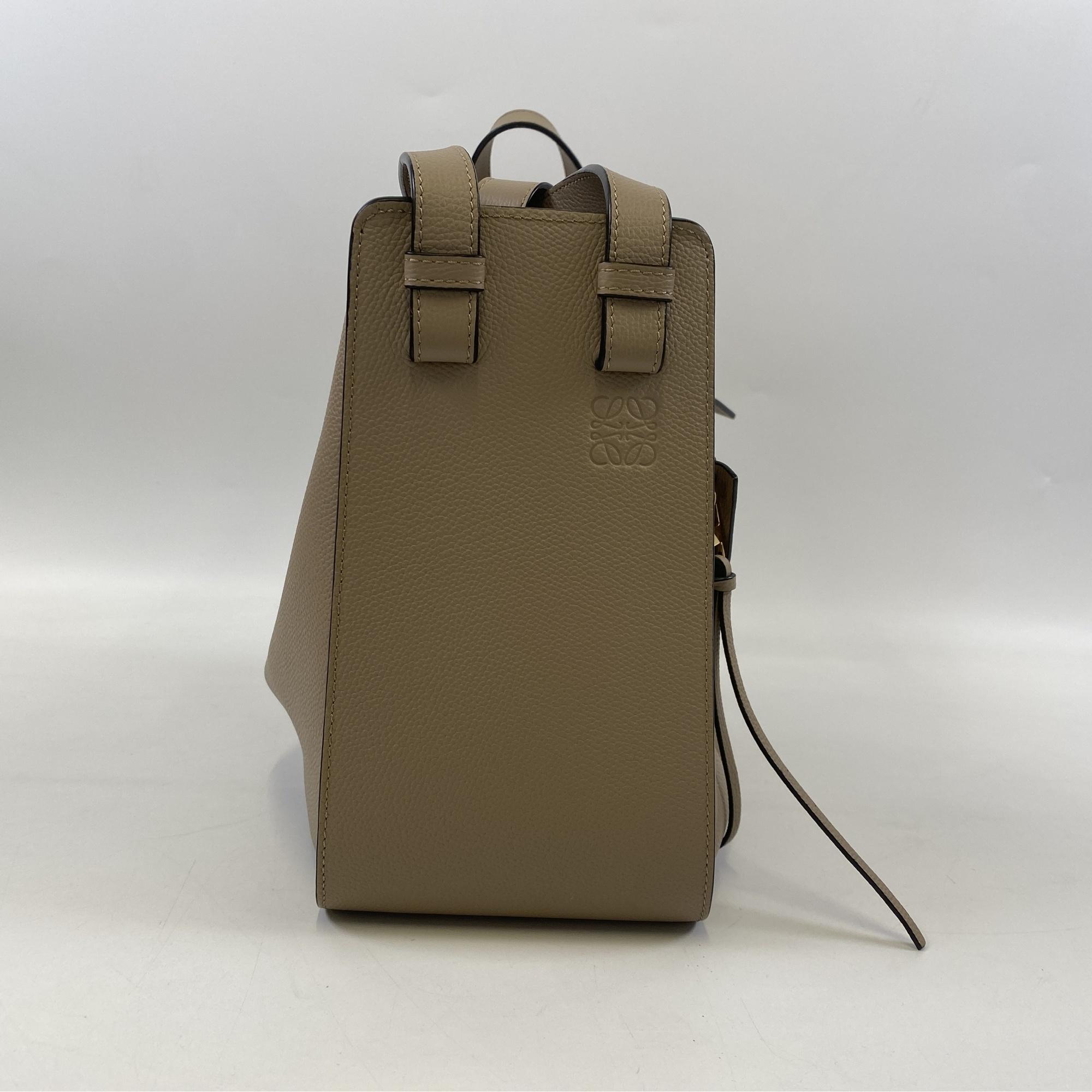 ロエベ ハンモック スモール ショルダーバッグ ベージュ レザー 買取 