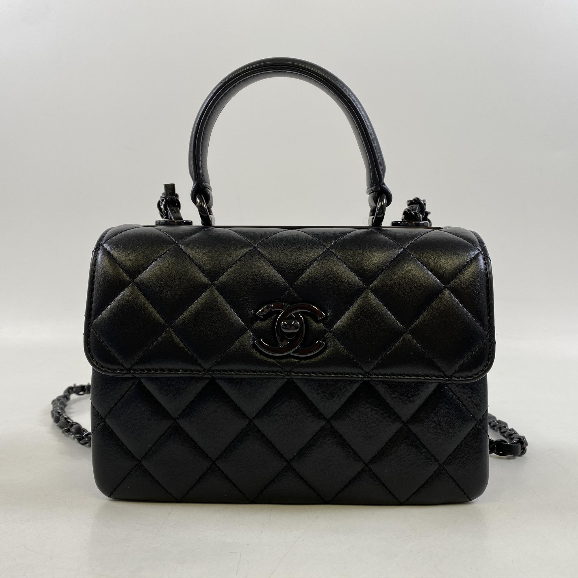 シャネル トレンディCC ショルダーバッグ 黒 ラムスキン BK金具 Nランク