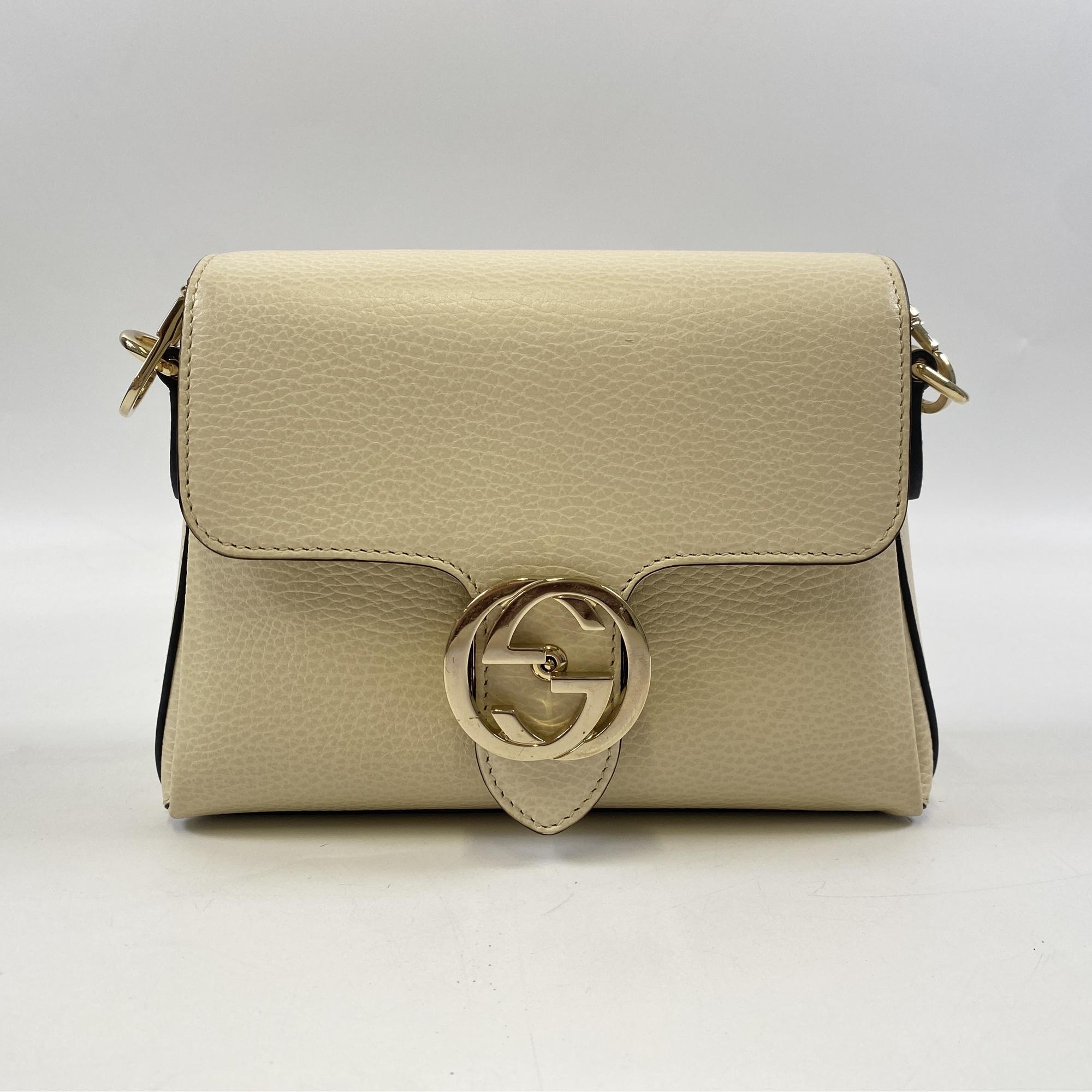 GUCCI ショルダーバッグ　アウトレット品　アイボリー グッチ インターロッキングG ショルダーバッグ アイボリー レザー
