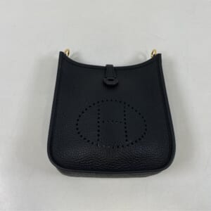 エルメス エブリンTPM 黒 トリヨンクレマンス ゴールド金具