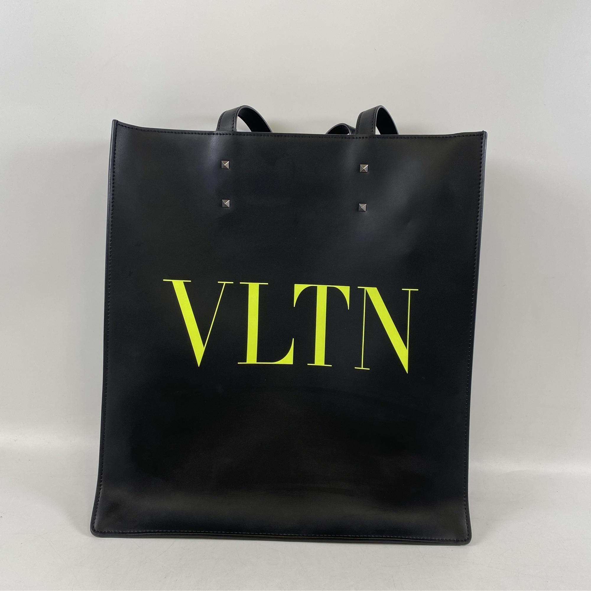 VLTN ロックスタッズ 2WAYバッグ ブラック レザー 買取実績【買取日