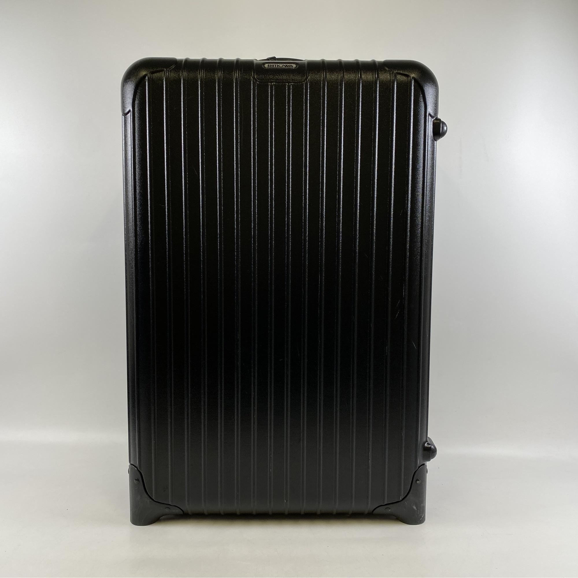 リモワ サルサ スーツケース 2輪 63L ブラック 851.63 買取実績【買取