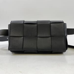 ボッテガヴェネタ カセット ショルダーバッグ 黒 レザー