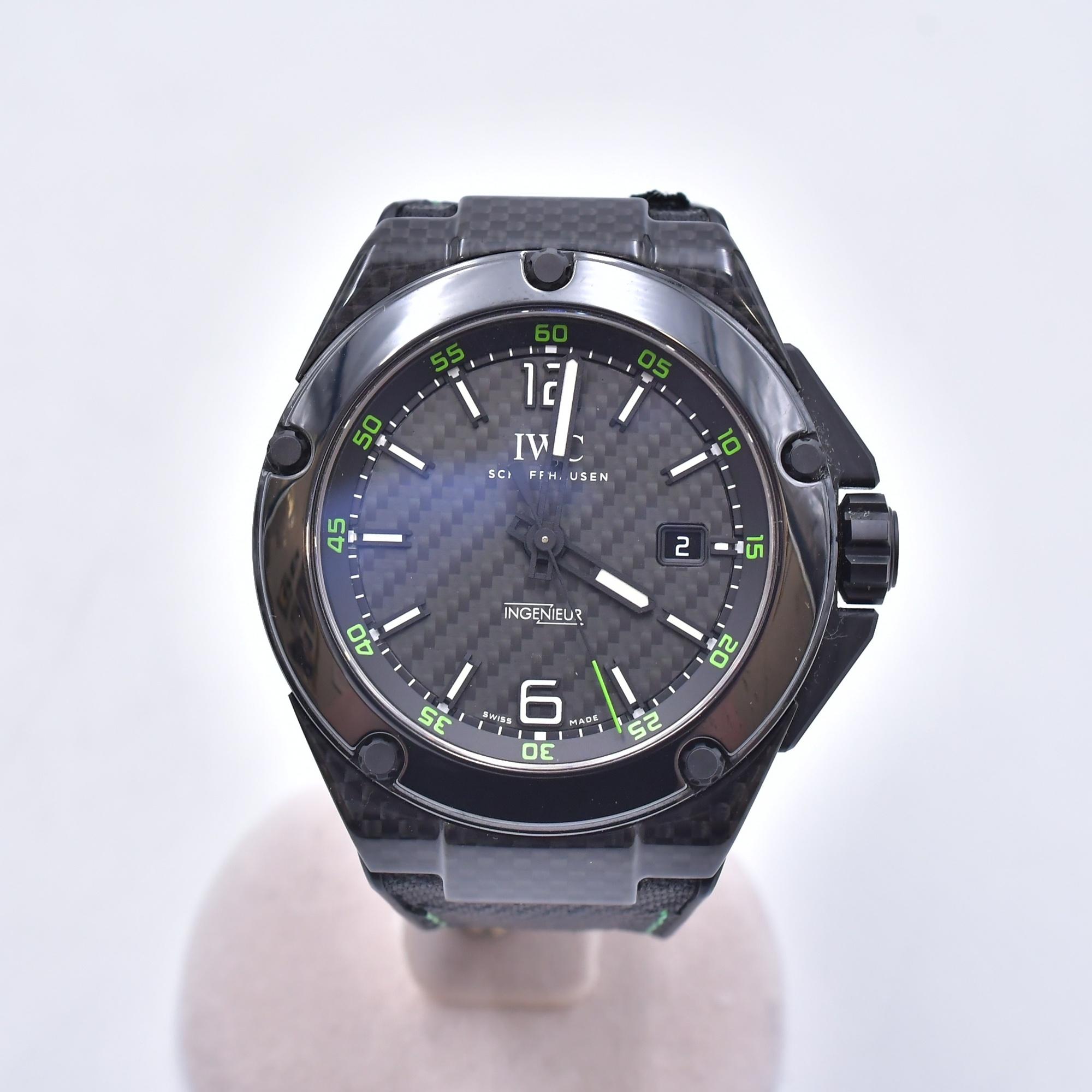 IWC インヂュニア オートマティック カーボン パフォーマン スセラミック 黒文字盤 CE×ラバー/AT Bランク