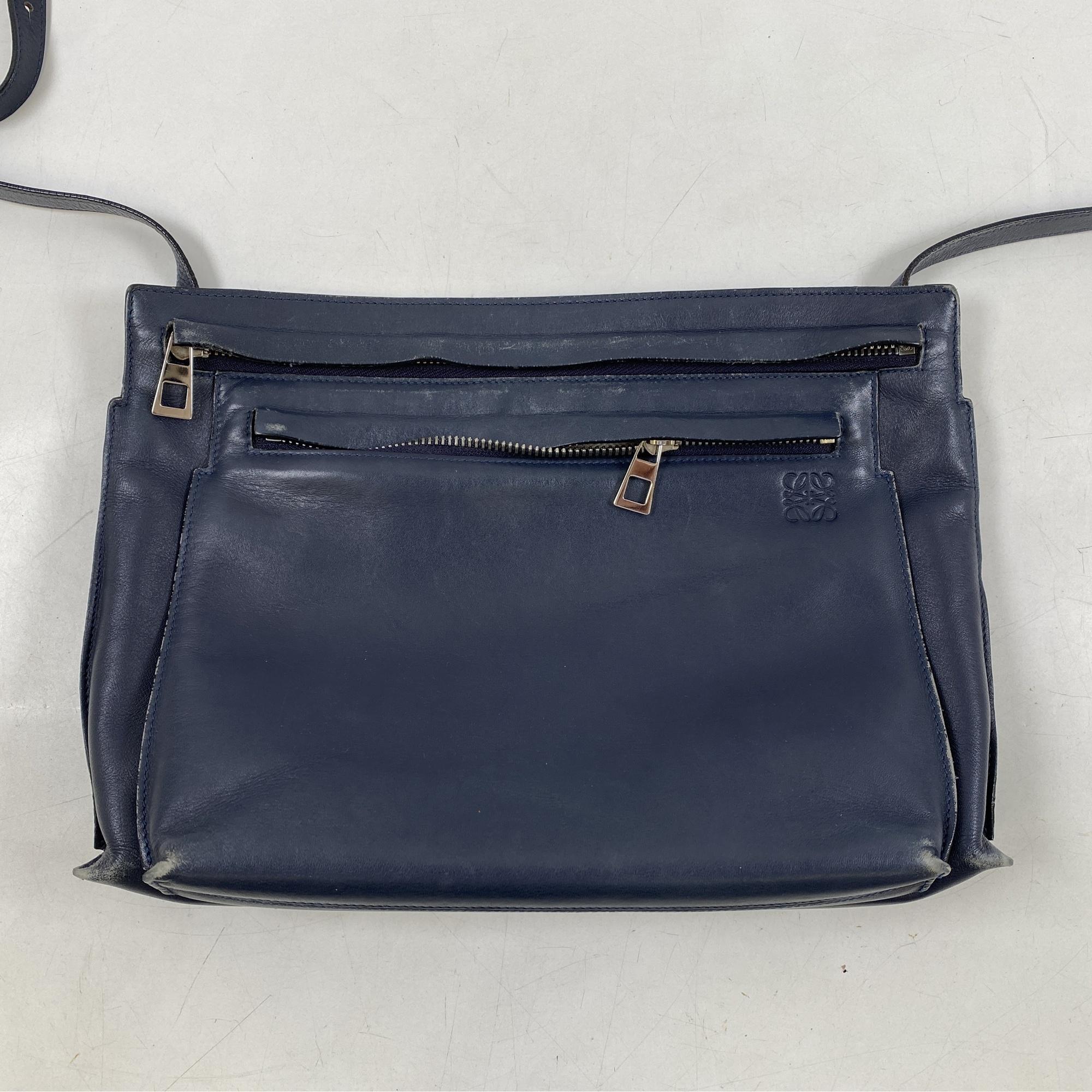 ロエベ ネイビー レザービジネスバッグ LOEWE - LOEWE(ロエベ