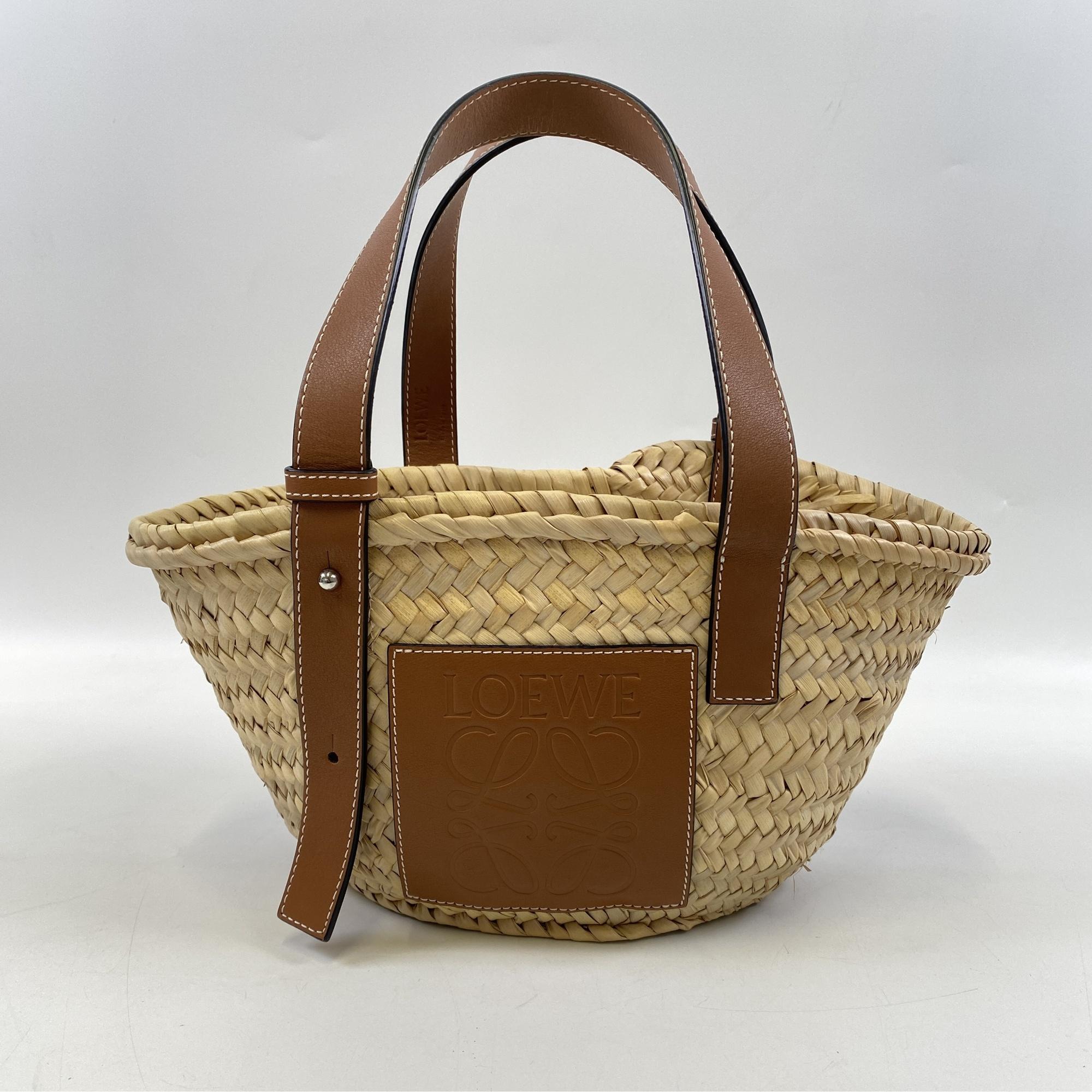 LOEWE ロエベ　カゴバック　ブラウン ロエベ カゴバッグ ブラウン ラフィア 買取実績【買取日：2026年6月4日