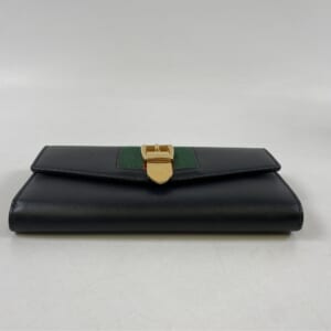 グッチ シルヴィ 二つ折り長財布 黒 レザー 476084