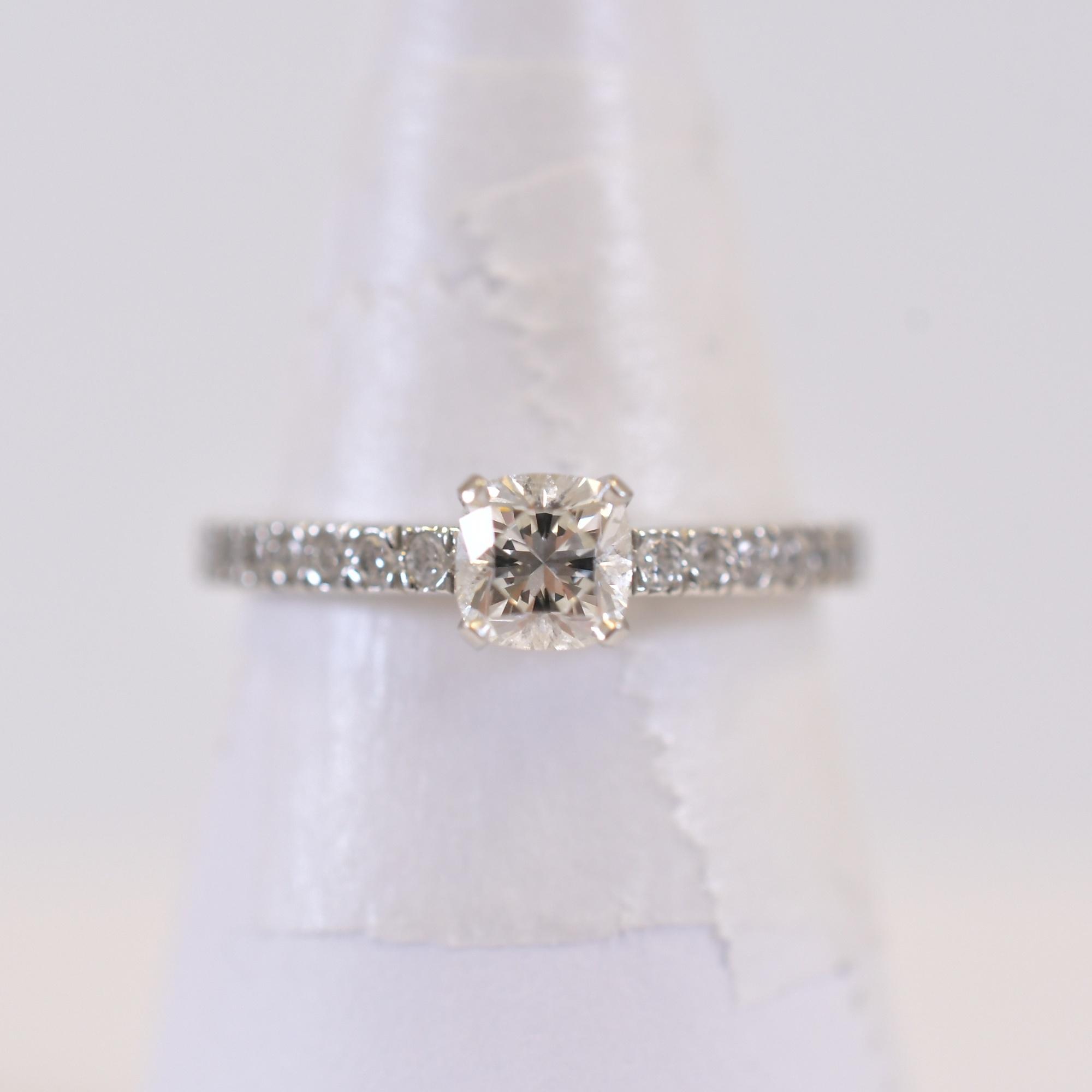 ティファニー ノヴォ ハーフエタニティ ダイヤ リング Pt950 D0.46ct Bランク